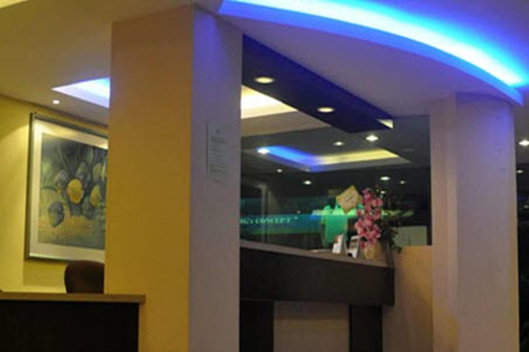 Malacca Golden Bay Hotel מראה חיצוני תמונה